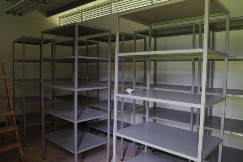 Bodega de Reactivos y Cristalería